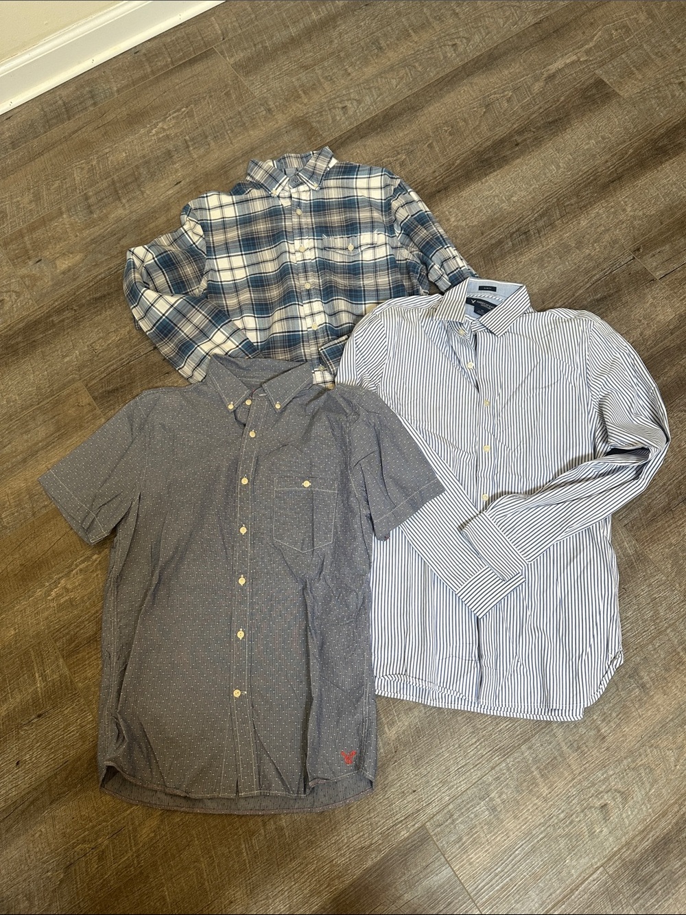 Men's American Eagle long and short sleeve 3 pack bundle - Small